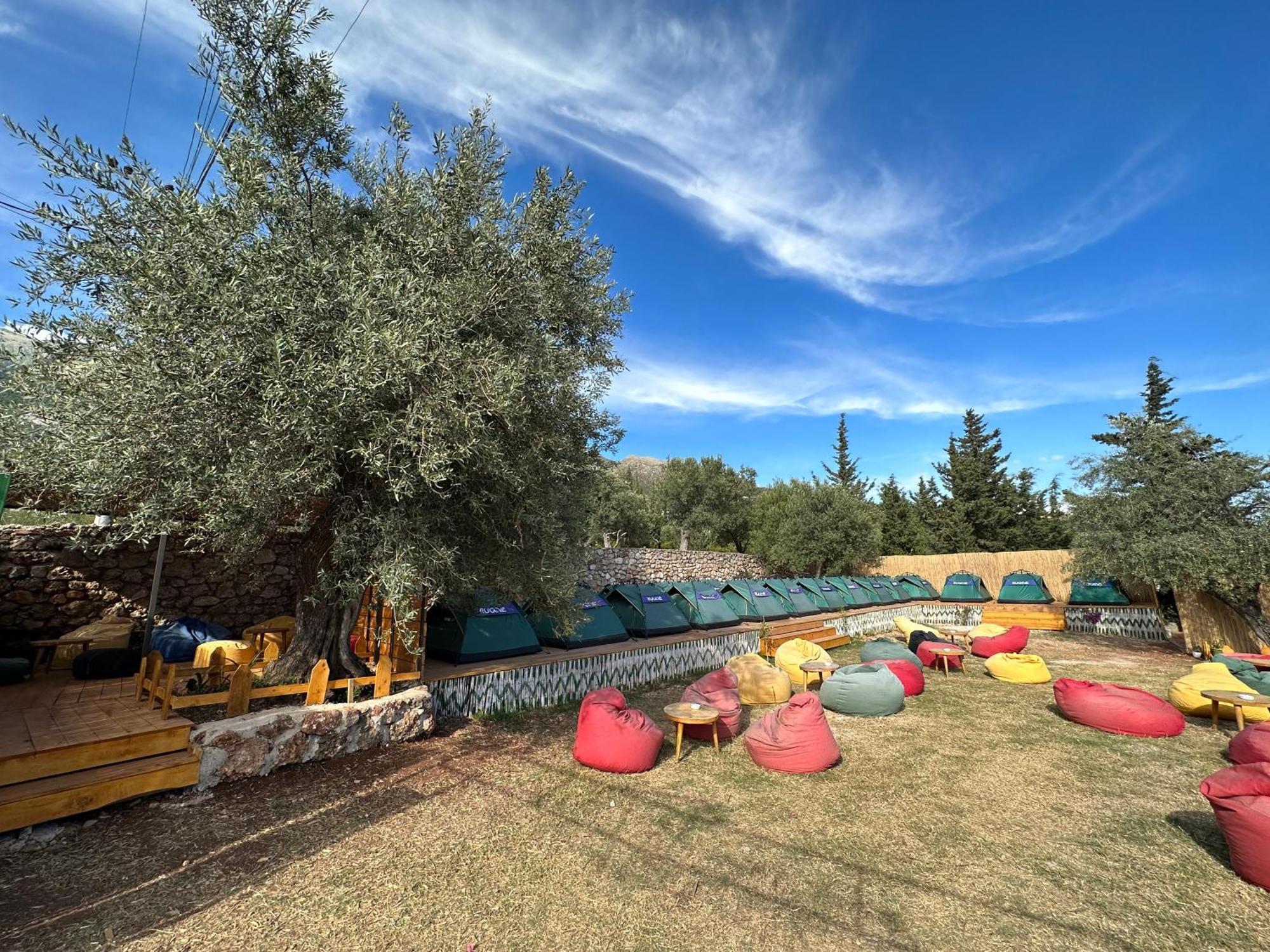 Alt Camping Hotel Dhërmi Eksteriør billede